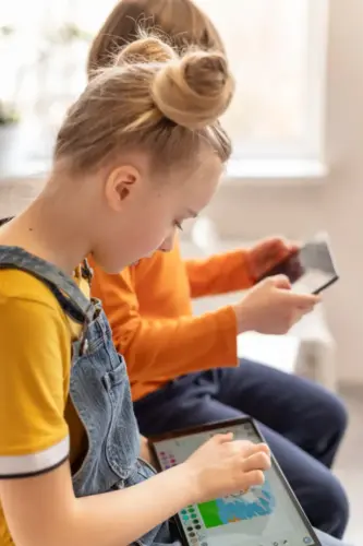 Child on mobile app